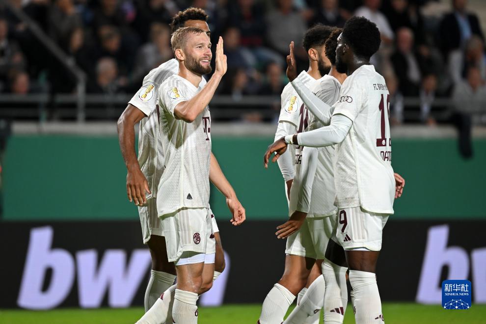 [德甲]基米希打门被封堵 萨内补射破门