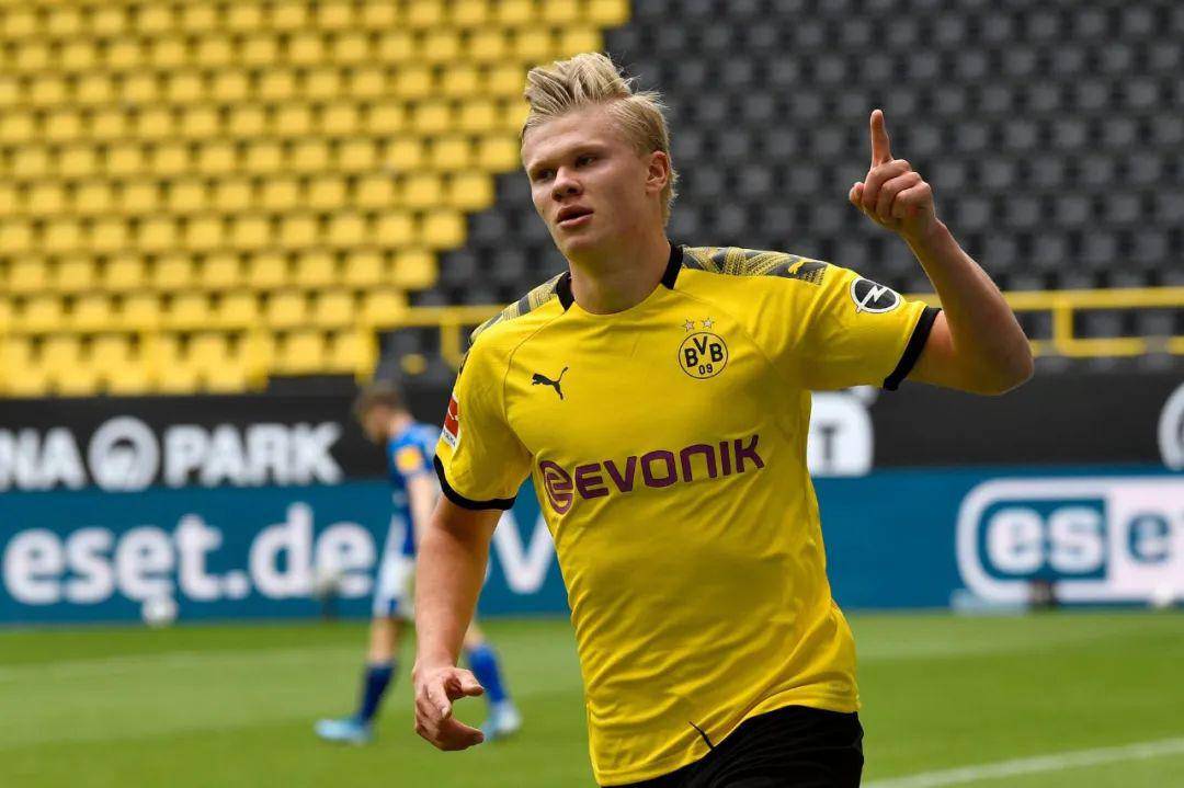 罗体：拉齐奥有意拉斯帕多里，并想把塔瓦雷斯加入交易