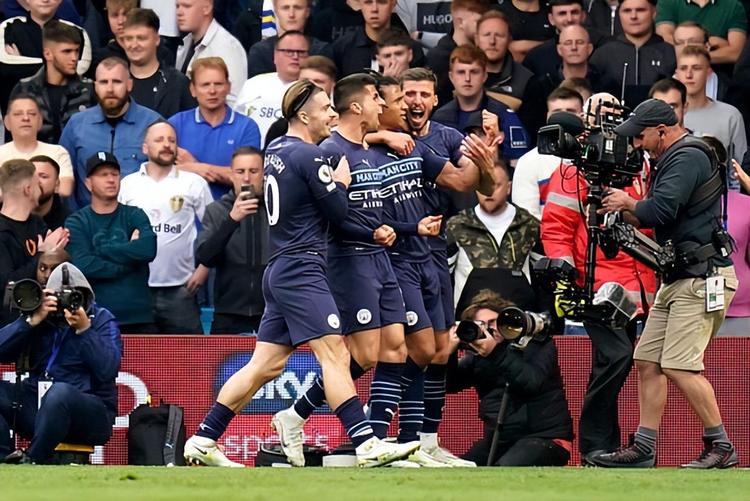 钟意成为AG皇朝陨落的第一人？DRG卡位赛失利，梦岚笑嘻嘻，eStar六连败！