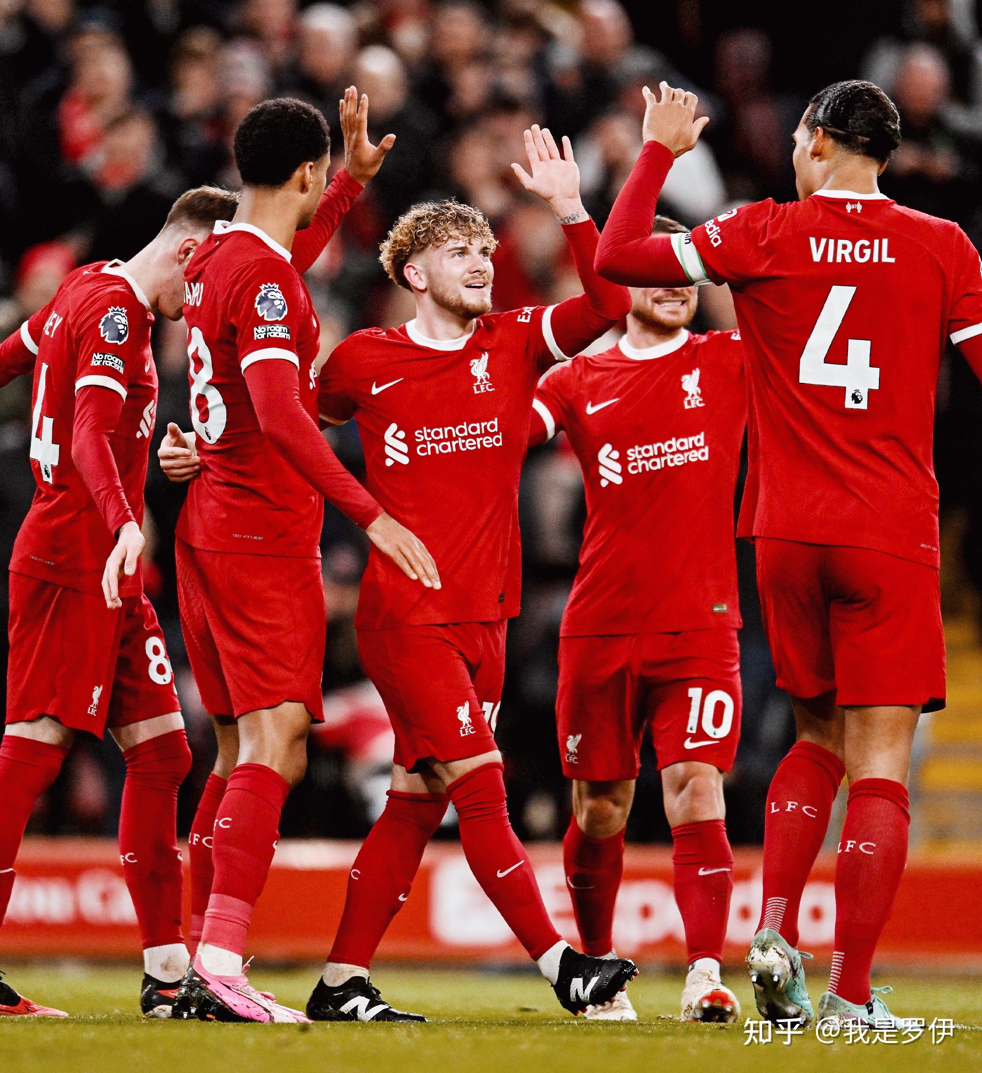 自宣，伯恩利19岁小将阿德科亚分享与利物浦签约的照片