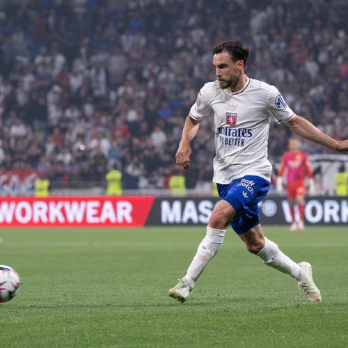 湖人老鹰前瞻，俯冲附加赛的节奏吗？